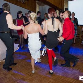 DJ na stužkovú, tance hostia v Hotel Agro, Veľká Lomnica