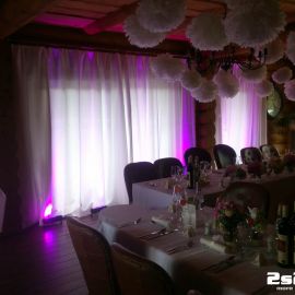 DJ na luxusnú svadbu, dekoračné osvetlenie vo Wellnes Mountain Cottage Ceder, Tatranská Lomnica
